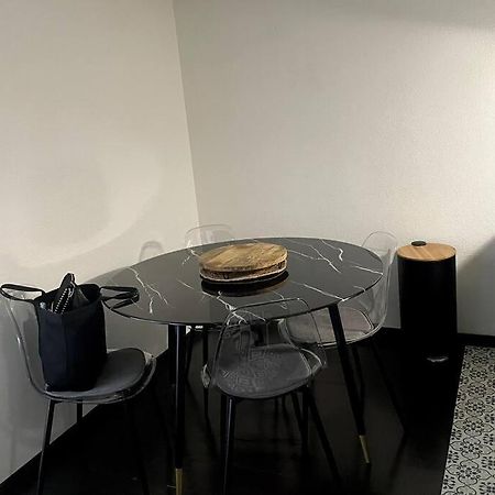 Le Chic Apartment Lourdes Exterior foto