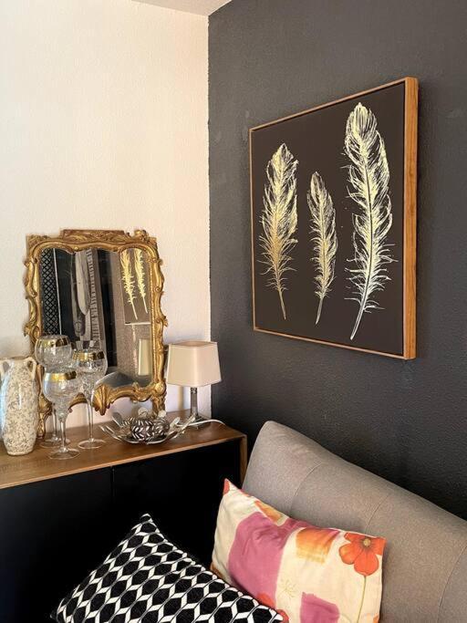 Le Chic Apartment Lourdes Exterior foto